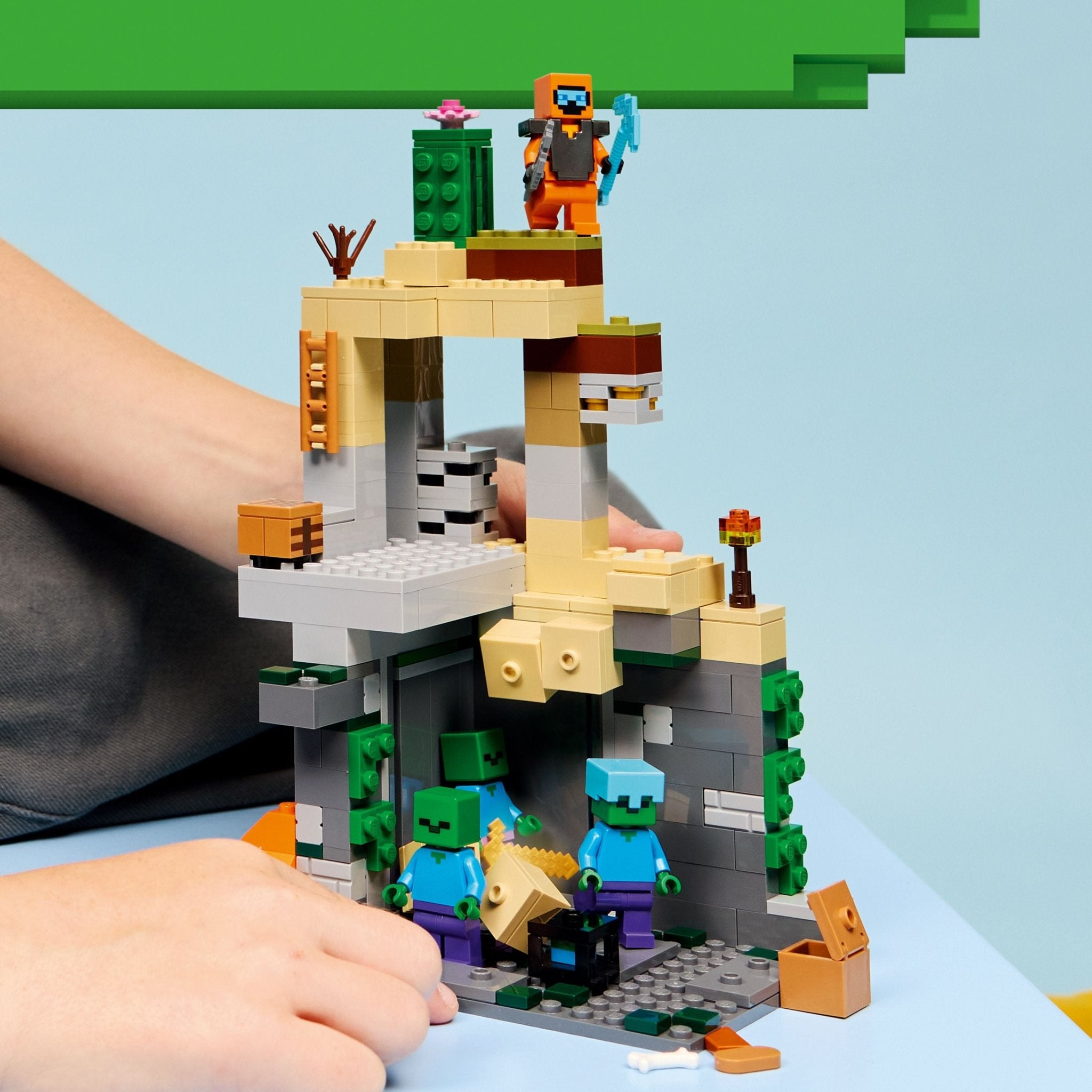 LEGO® Minecraft LEGO® Zombie Dungeon 21587 — Set - Image 5