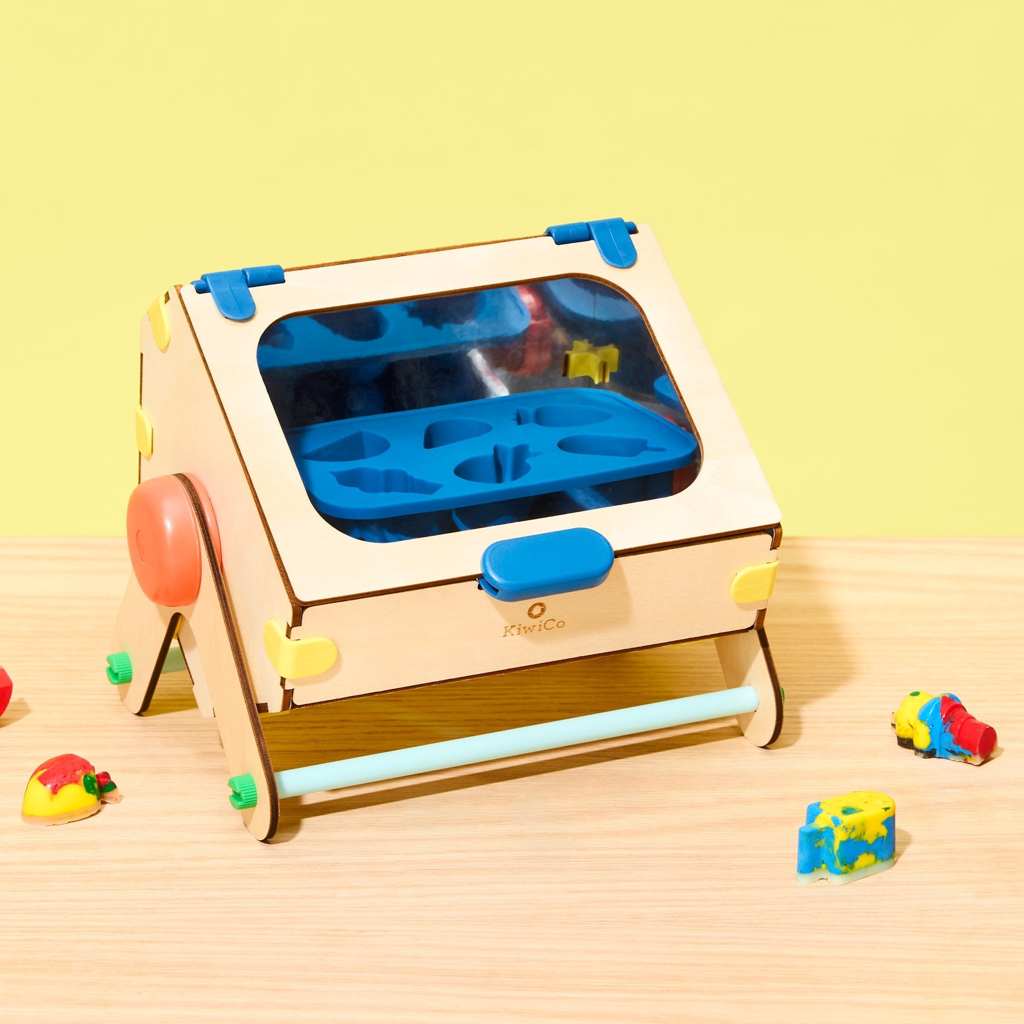 KiwiCo Solar Crayon Recycler — Catalog Product - Image 5