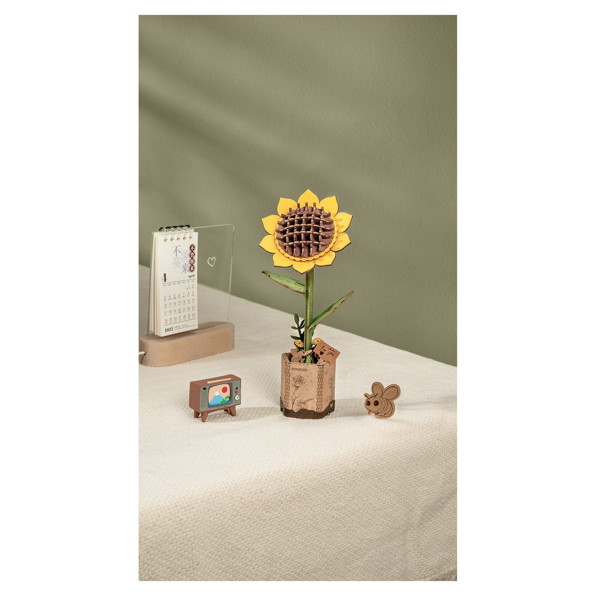 Rowood Sunflower Model Kit — Art - Image 2