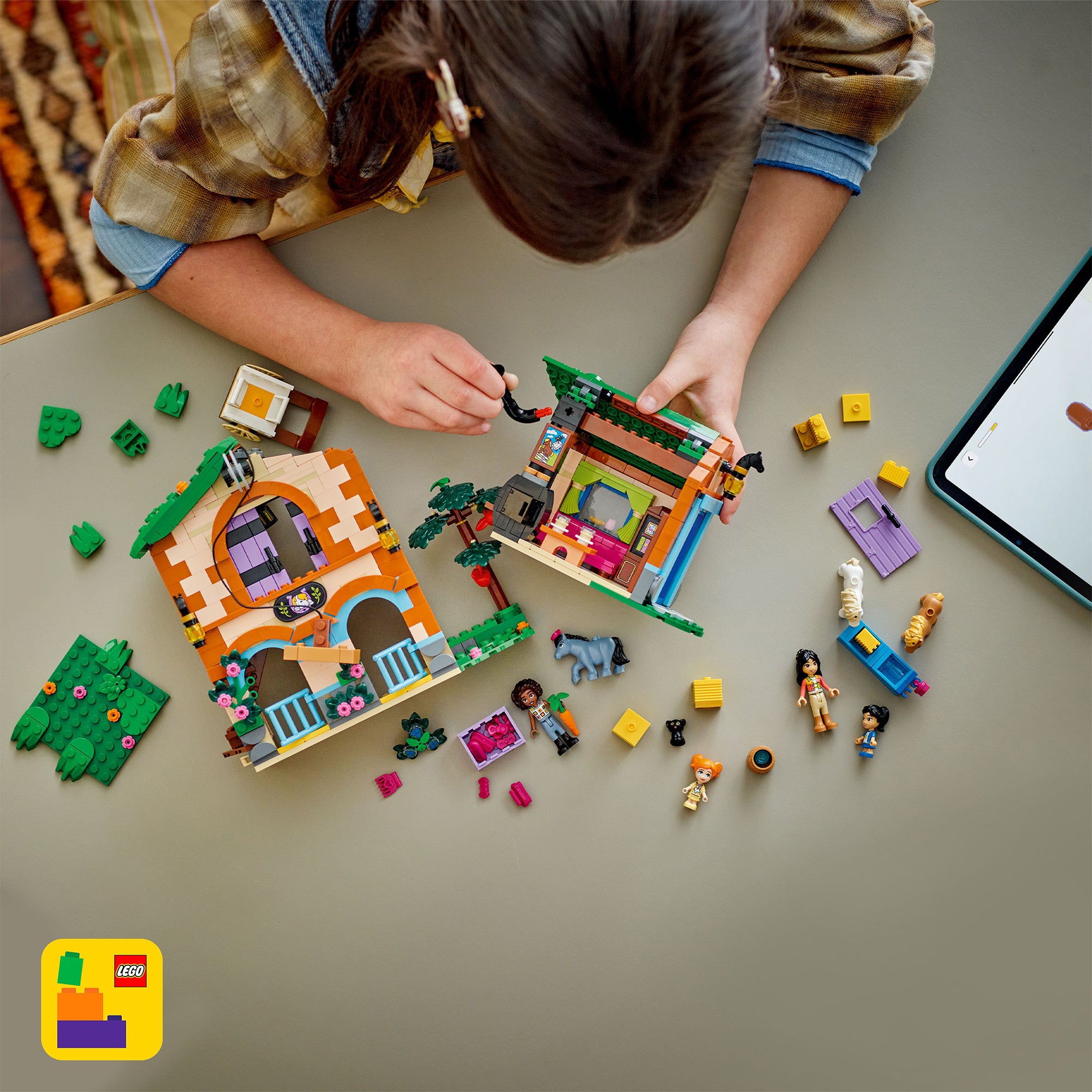 LEGO® Friends Pony Ranch & Stable 42654 — Set - Image 8
