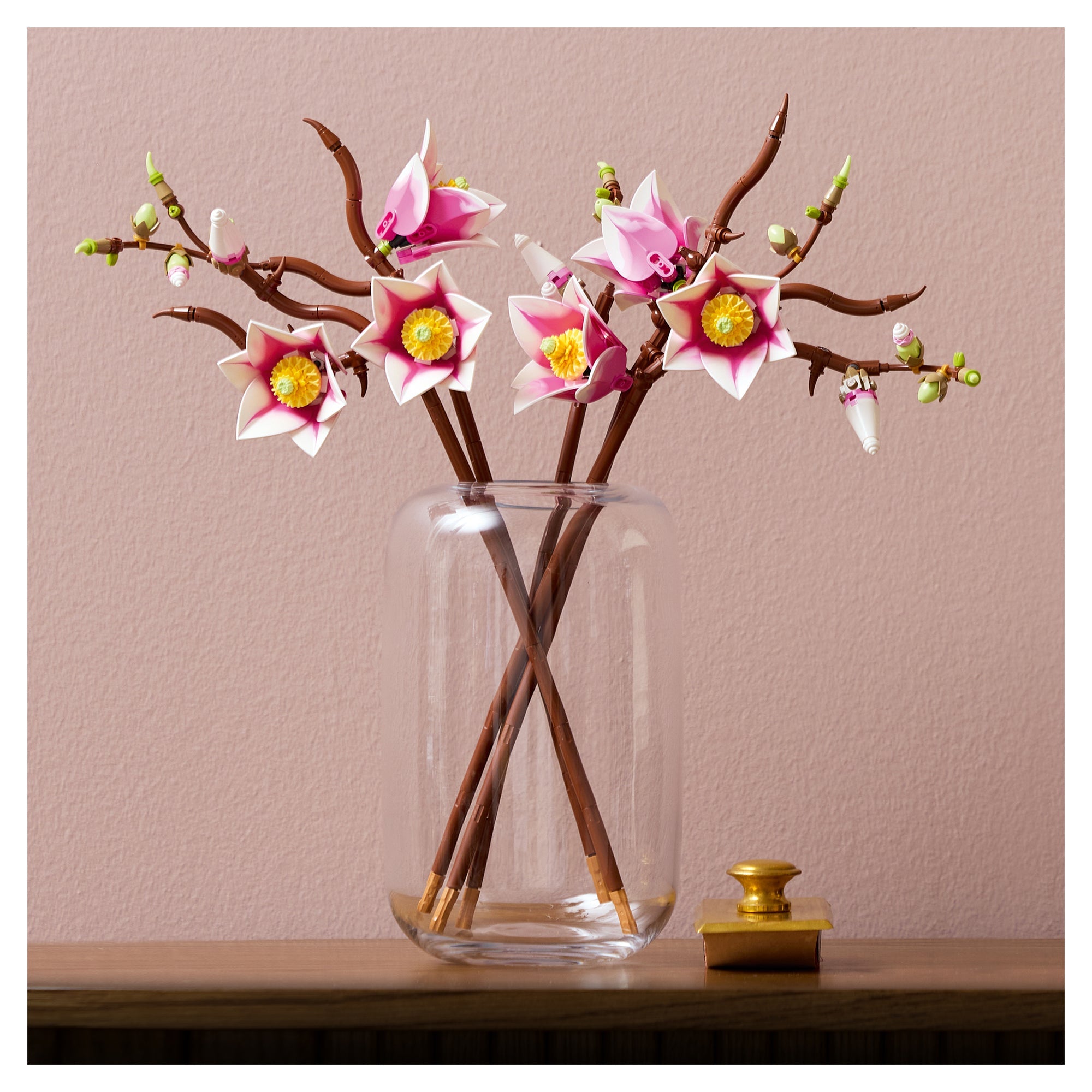 LEGO® Botanicals Magnolia Branches 11510 — Set - Image 7