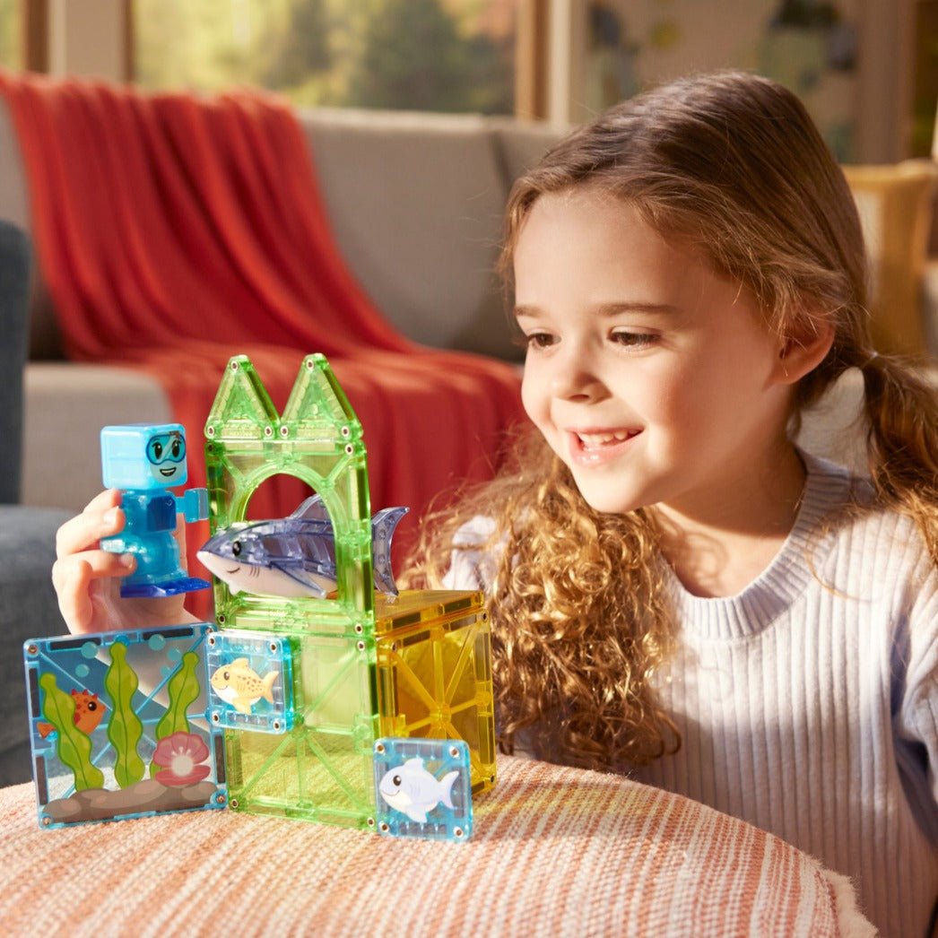The Original MAGNA-TILES® Shark Dive 13-Piece — Set - Image 6