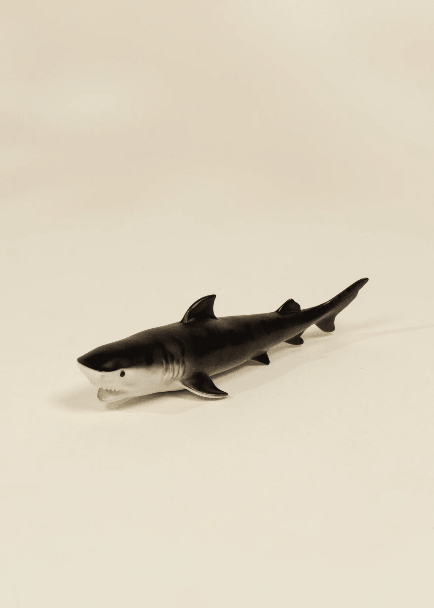 Coco Village Large Sea Life Animal Play Figurine – Tiger Shark — Figure