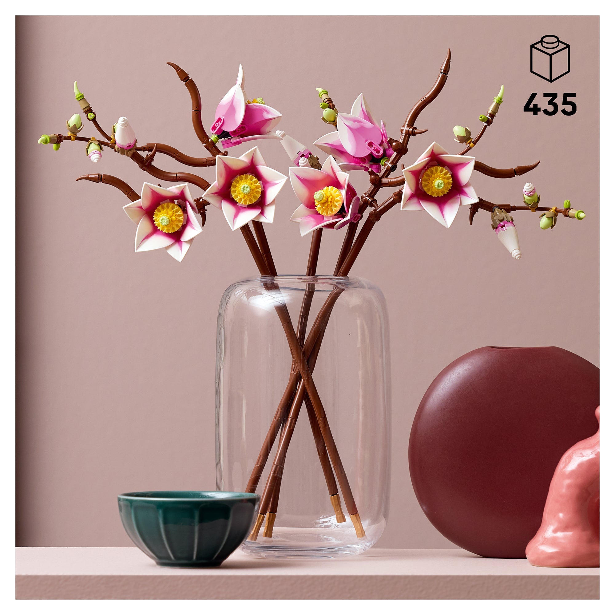 LEGO® Botanicals Magnolia Branches 11510 — Set - Image 2