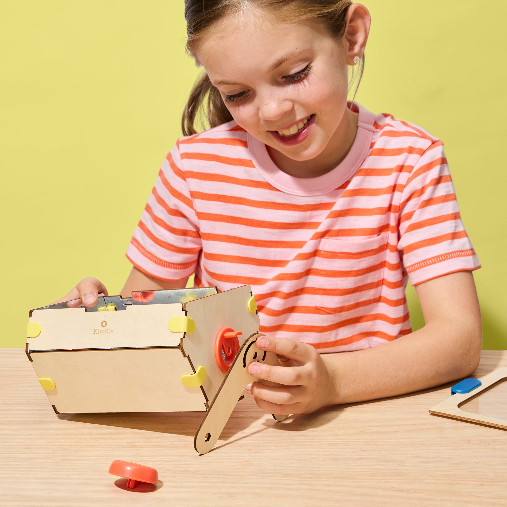 KiwiCo Solar Crayon Recycler — Catalog Product - Image 7