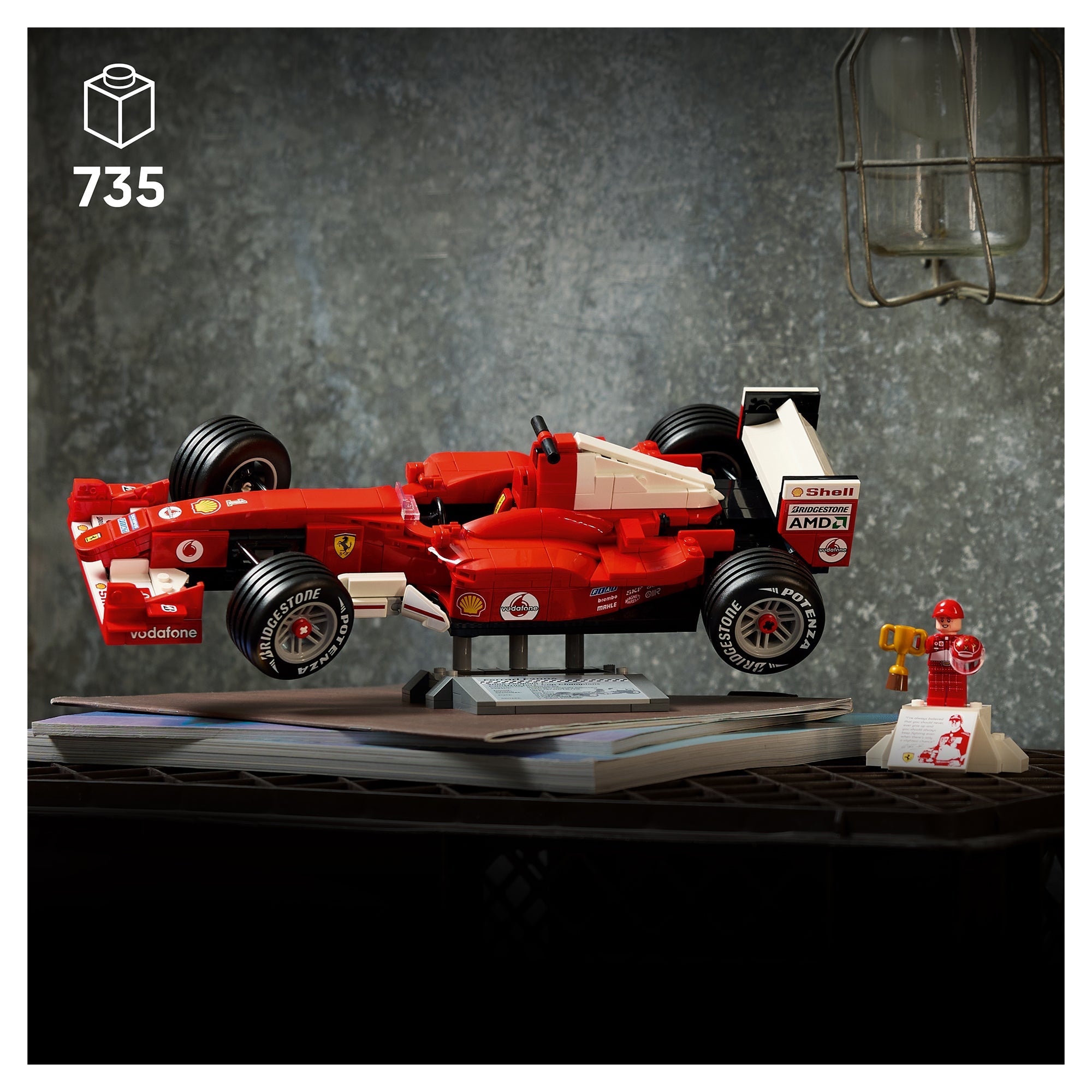 LEGO® Formula 1 LEGO® Icons Ferrari F2004 & Michael Schumacher 11375 — Vehicle - Image 2