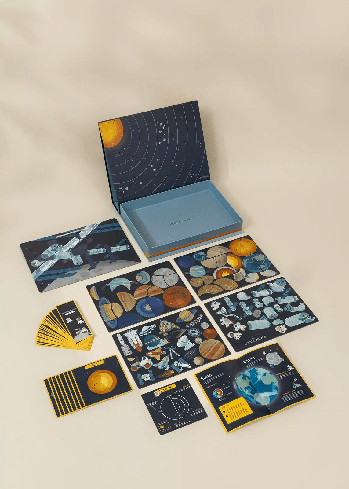 Coco Village Interactive & Magnetic Encyclopedia – Space Discovery (English Version) — Set - Image 3