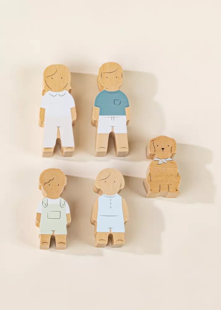 Coco Village Set of 5 Family Wooden Dollhouse characters - Image 8