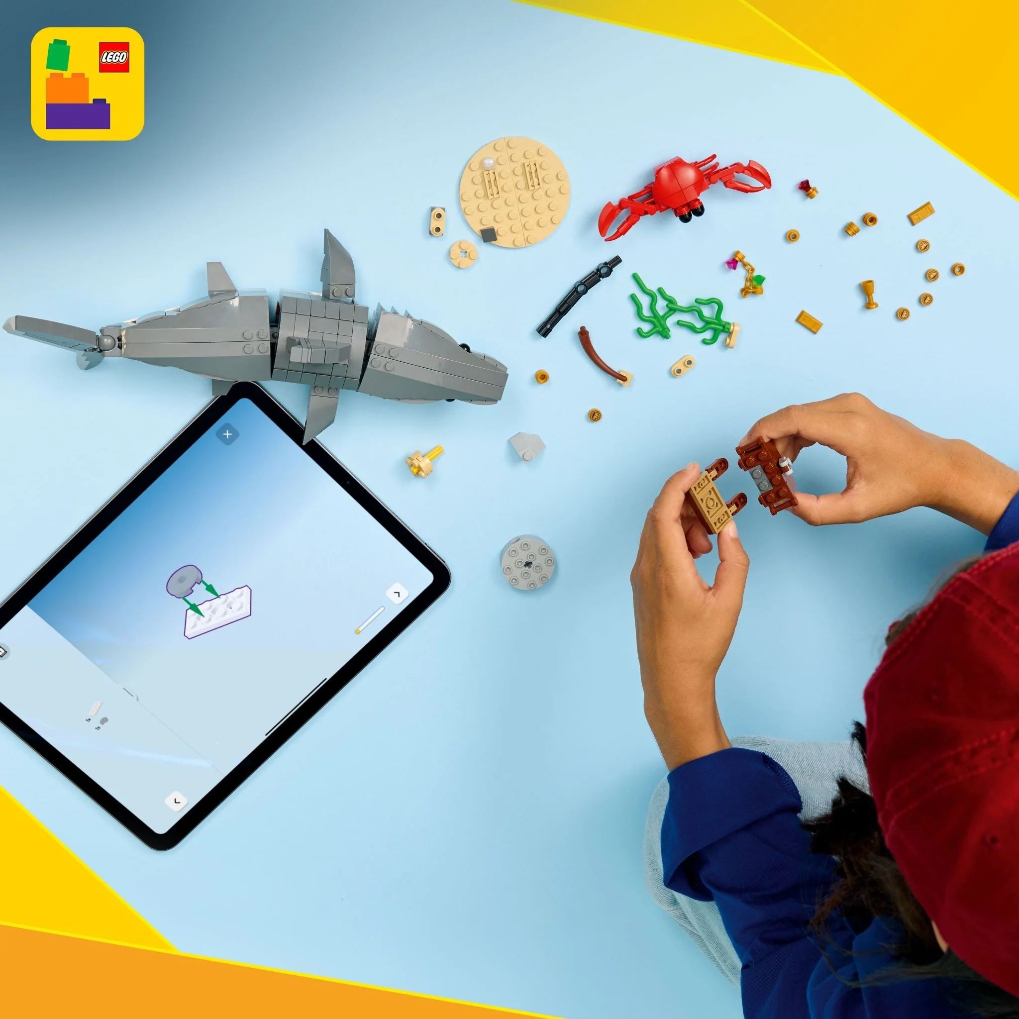 LEGO® Creator LEGO® Fierce Shark with a Treasure Chest 31381 — Can - Image 6