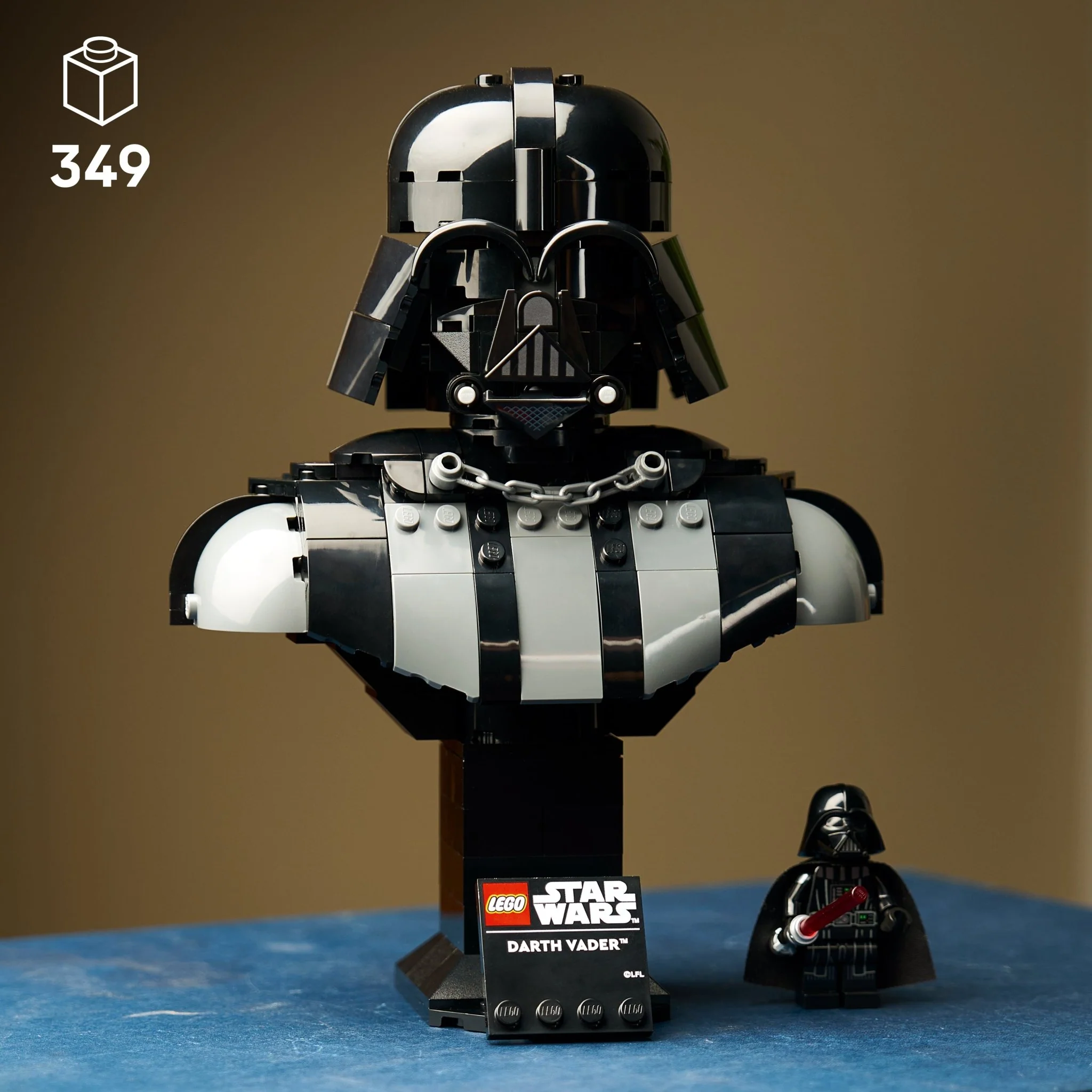 LEGO® Star Wars Darth Vader Bust 75439 — Set - Image 2